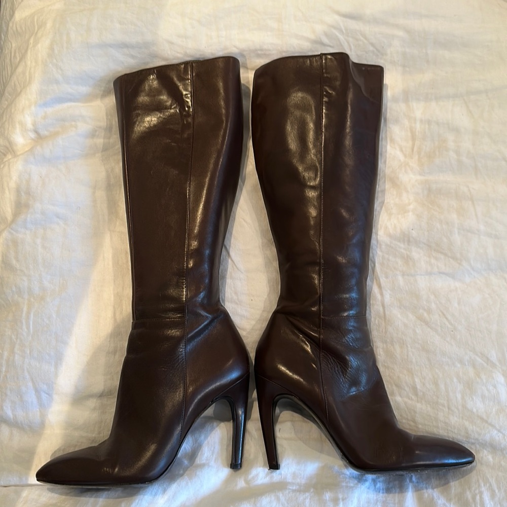 Via Spiga size 8 chocolate brown knee high leather boot. Worn twice.